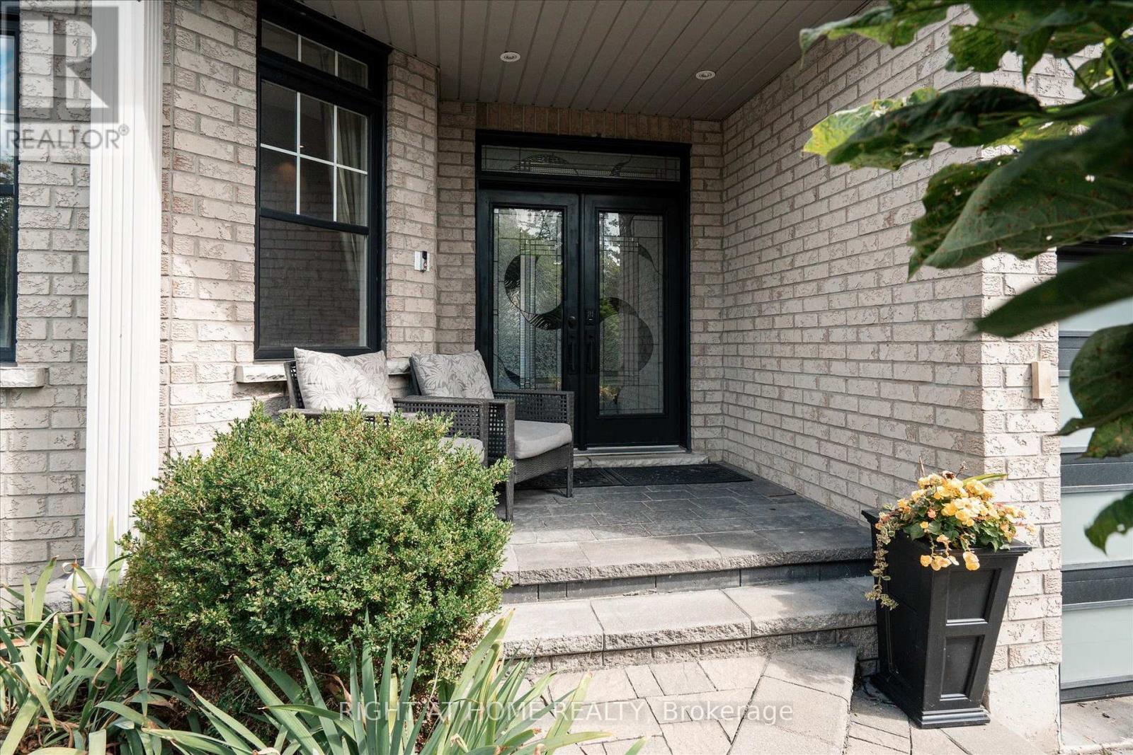 66 Rideout Street, Ajax, ON photo 3