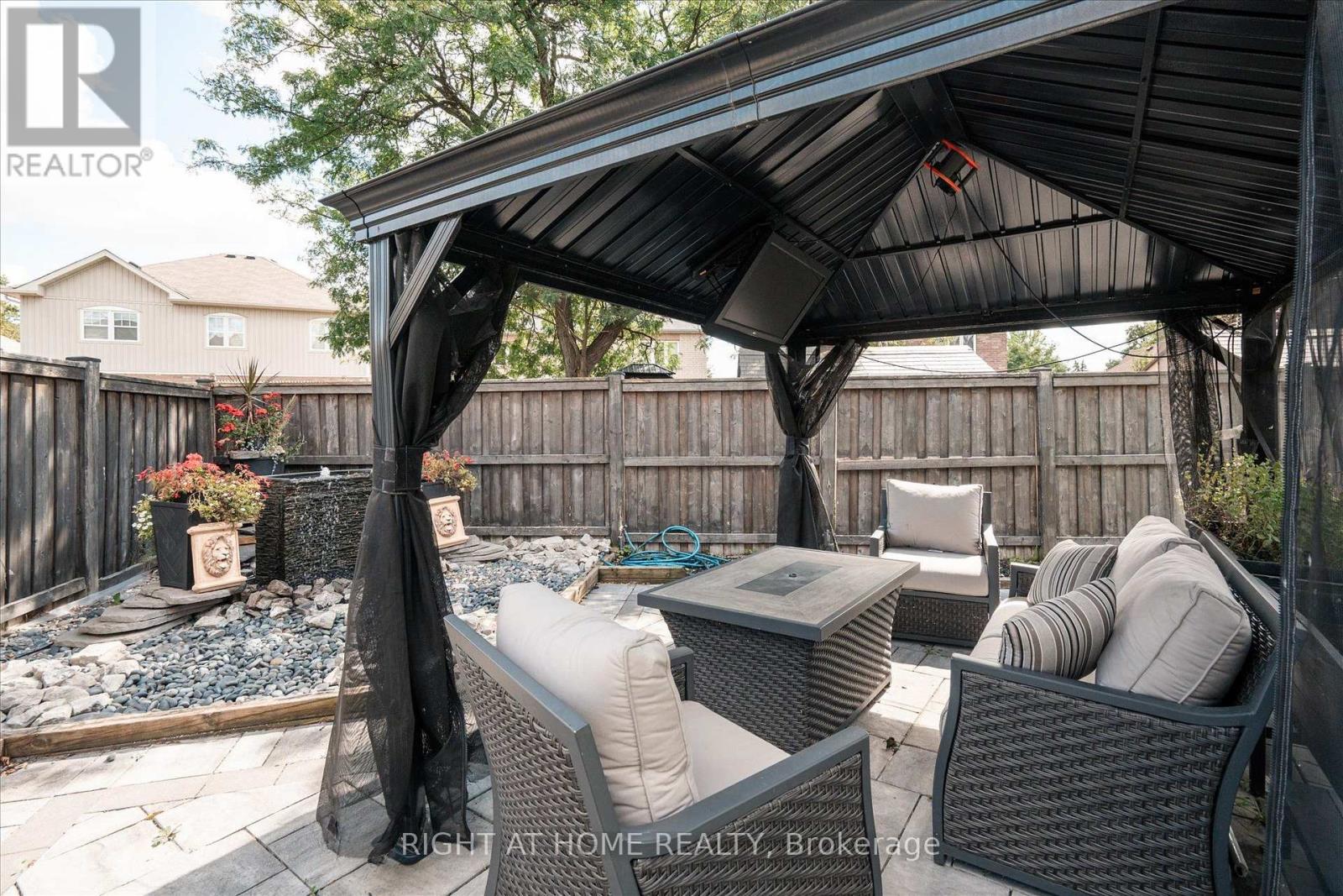 66 Rideout Street, Ajax, ON photo 38