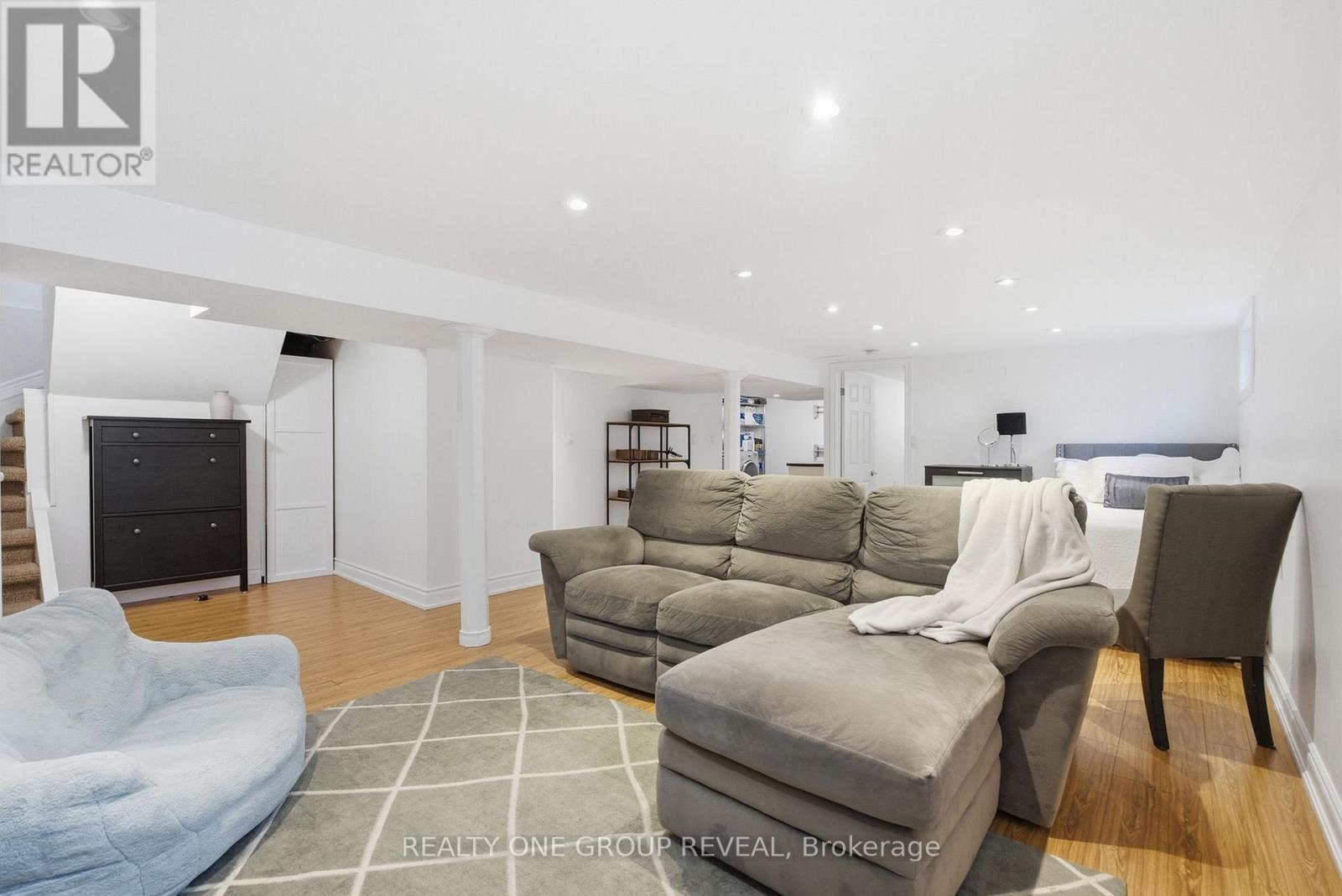 890 Grierson Street, Oshawa, ON photo 34