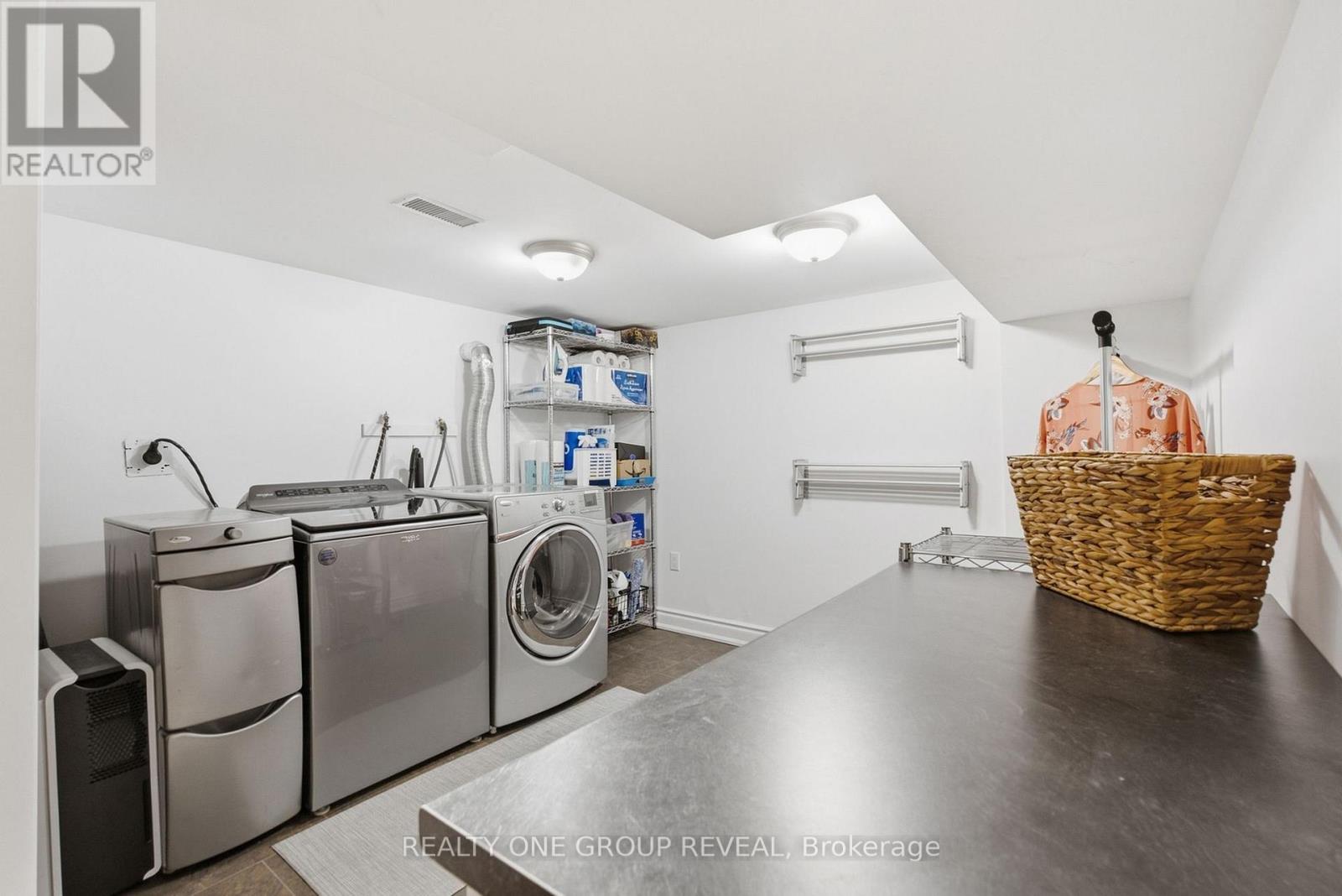 890 GRIERSON STREET - 38