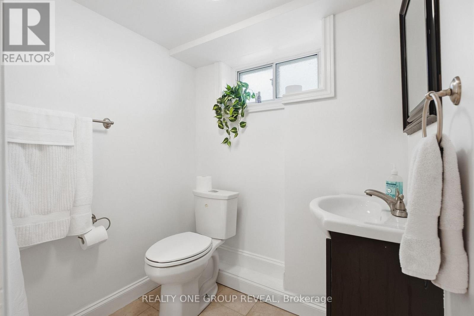890 GRIERSON STREET - 39
