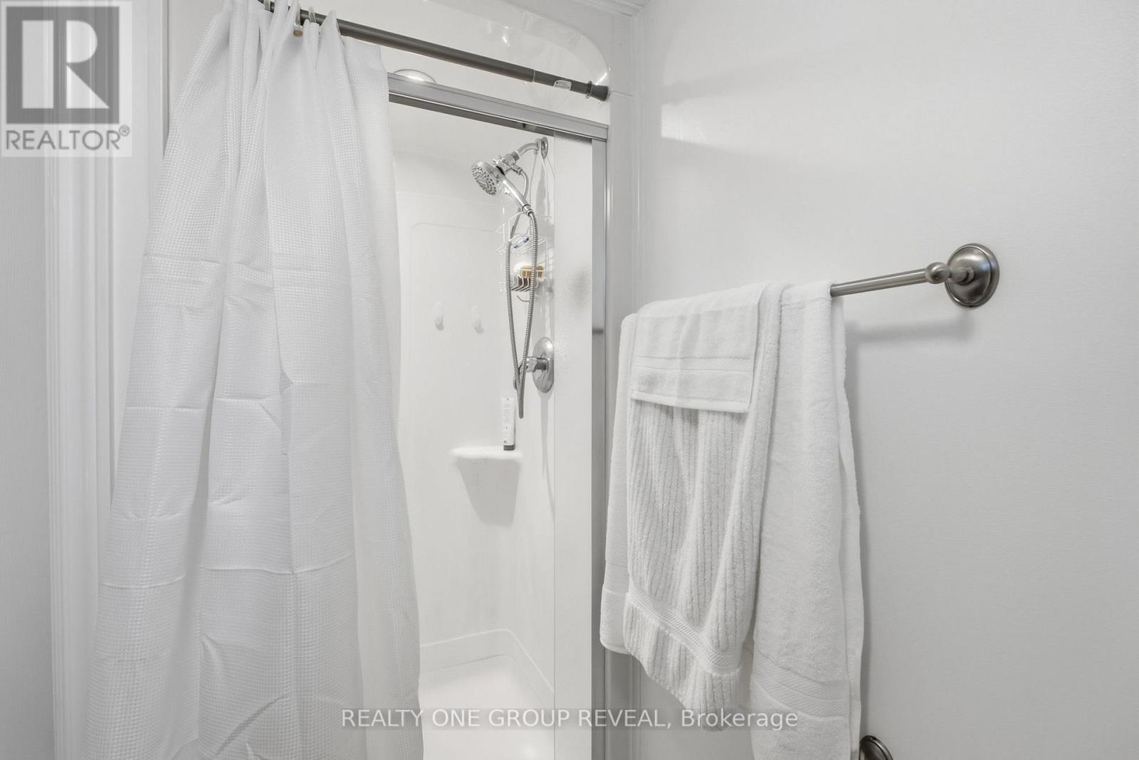 890 GRIERSON STREET - 40