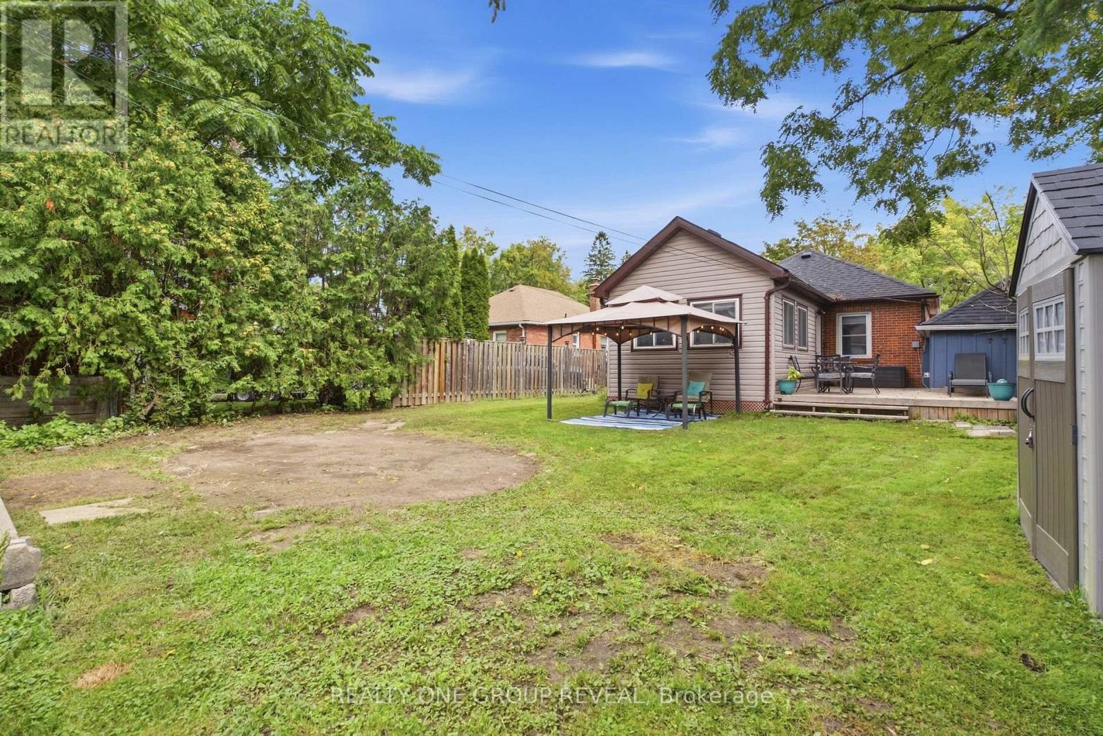 890 GRIERSON STREET - 42