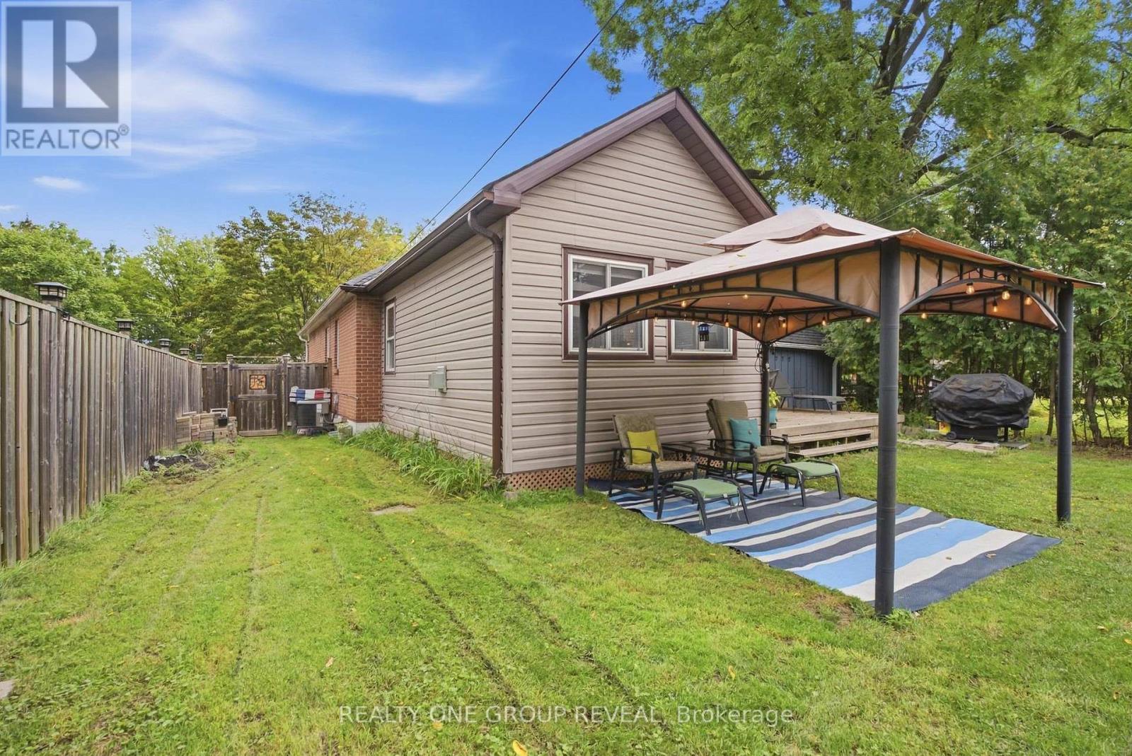 890 GRIERSON STREET - 45