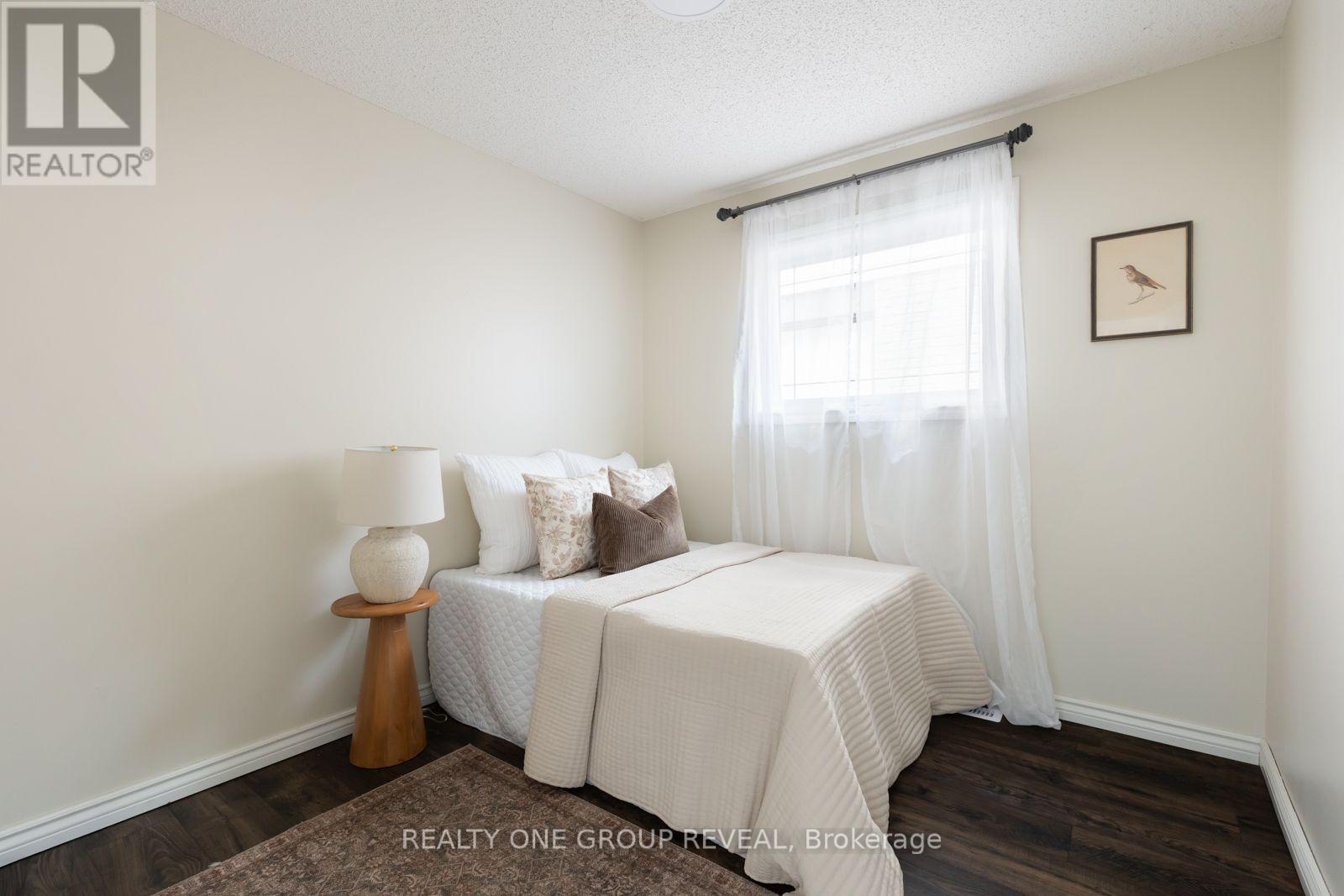 6 Mcfeeters Crescent, Clarington, ON photo 20