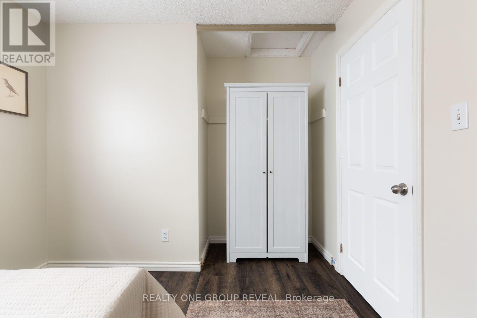 6 Mcfeeters Crescent, Clarington, ON photo 21