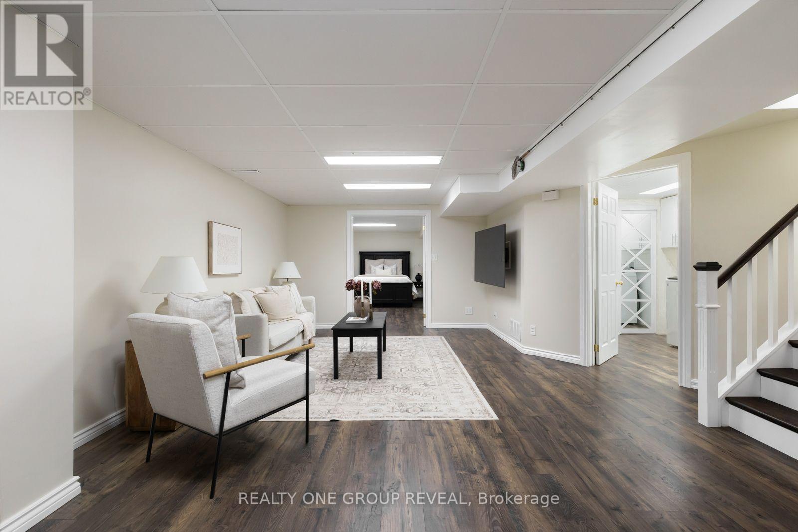 6 Mcfeeters Crescent, Clarington, ON photo 28