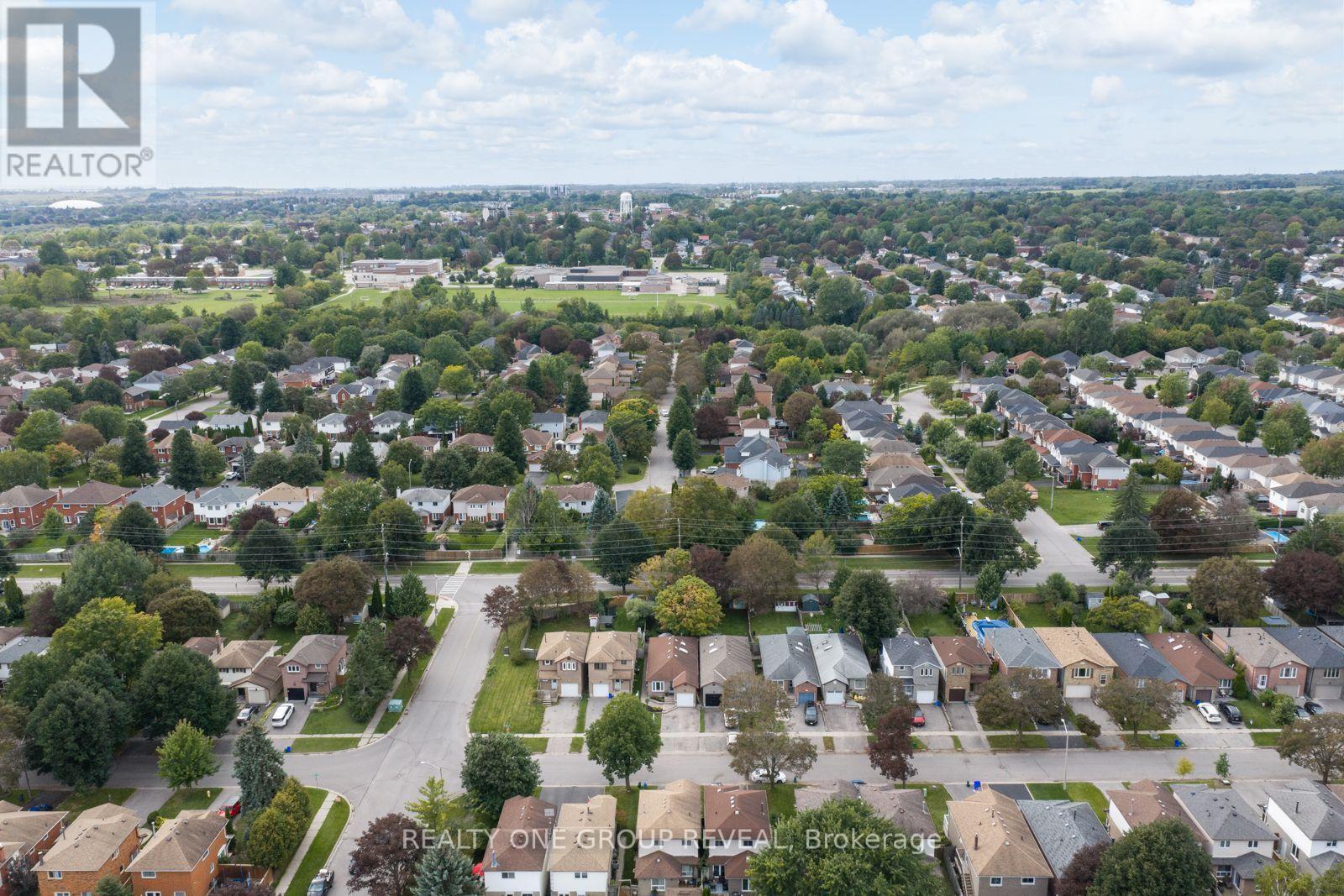 6 Mcfeeters Crescent, Clarington, ON photo 45