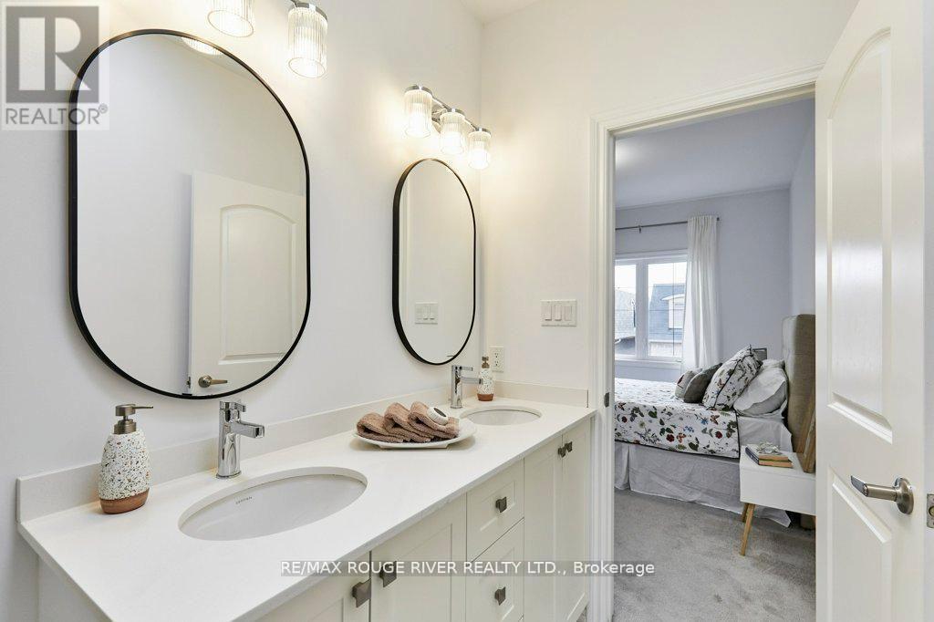 6 Seagrave Lane, Ajax, ON photo 27
