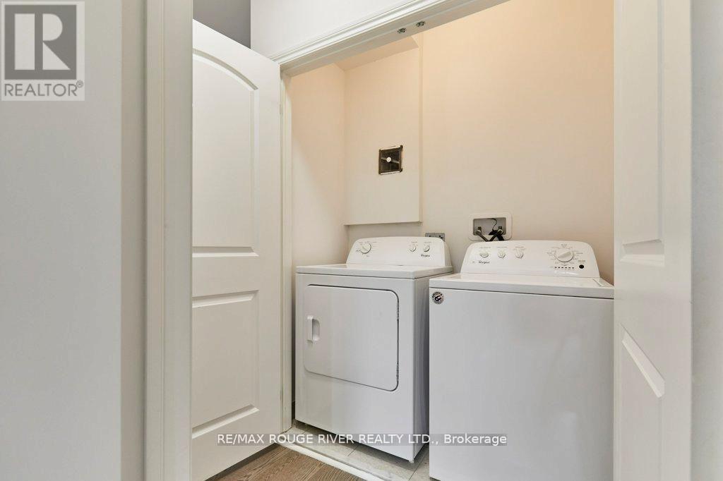 6 Seagrave Lane, Ajax, ON photo 32