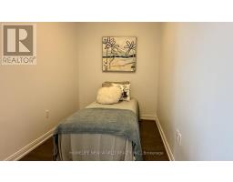 2015 - 275 Village Green Square, Toronto, ON M1S0L8 Photo 19