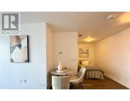 2015 - 275 Village Green Square, Toronto, ON M1S0L8 Photo 8