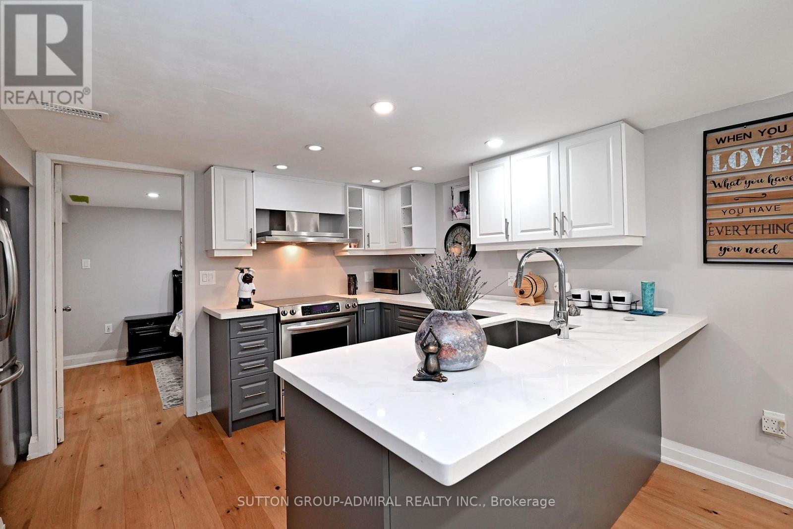 62 WILSON ROAD S - 20