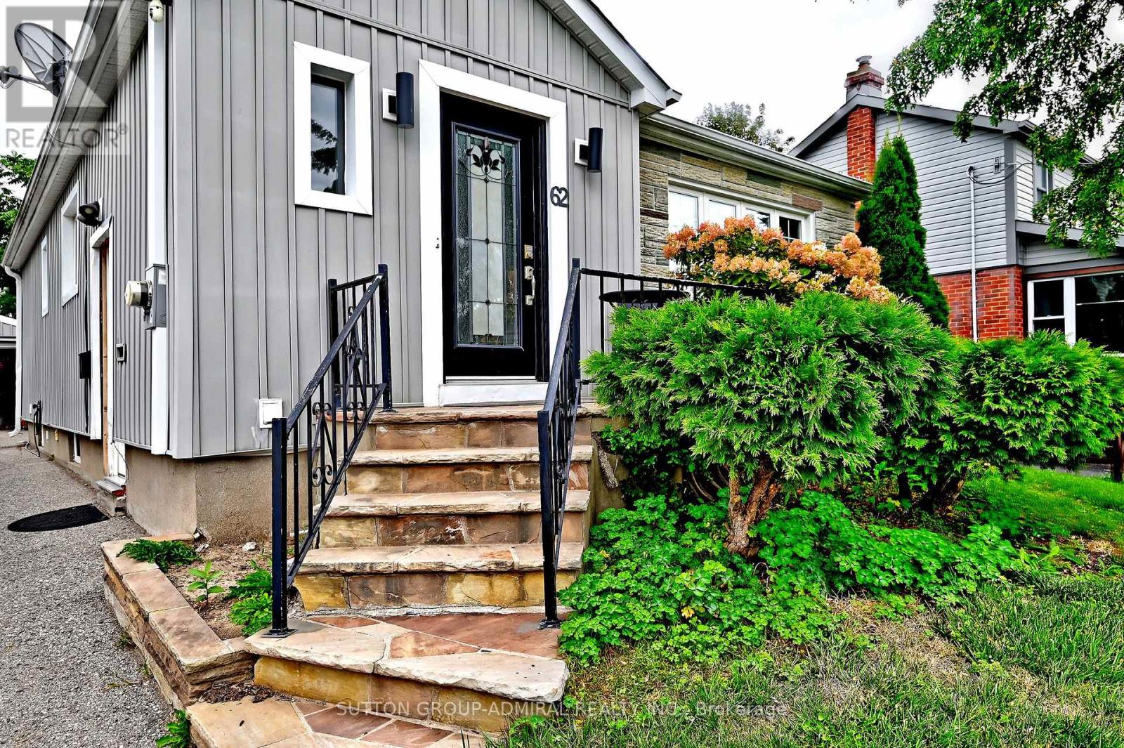 62 Wilson Road South, Oshawa, ON photo 3