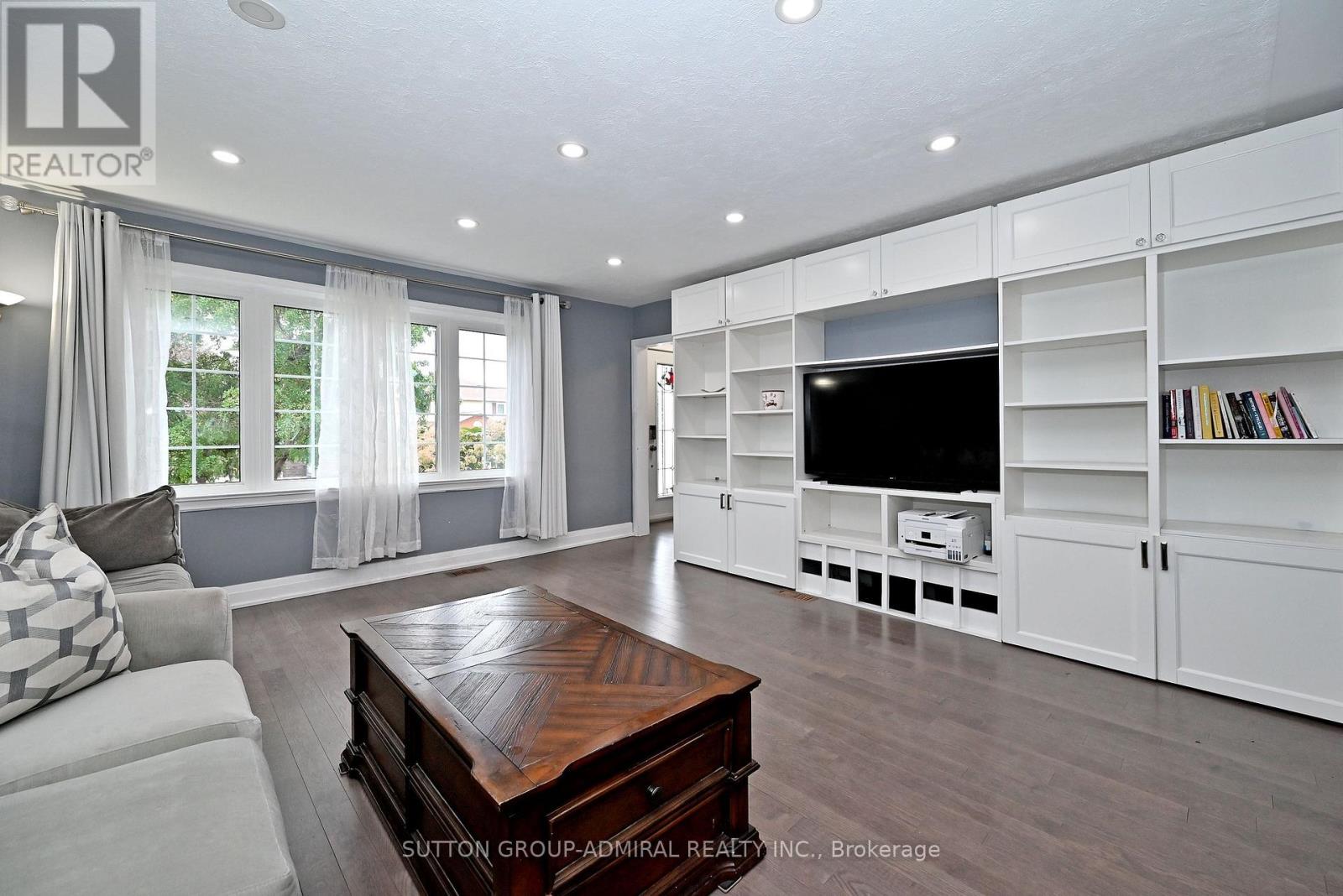 62 Wilson Road South, Oshawa, ON photo 7