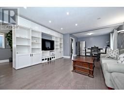 Kitchen - 62 Wilson Road S, Oshawa, ON L1H6B7 Photo 6