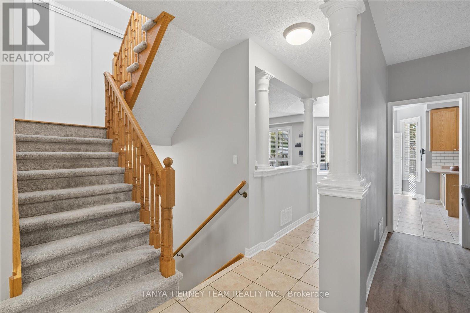 16 Corianne Avenue, Whitby, ON photo 25