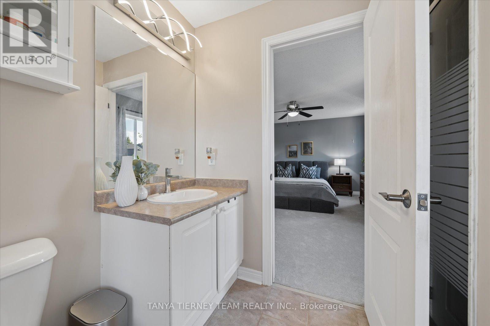 16 Corianne Avenue, Whitby, ON photo 30