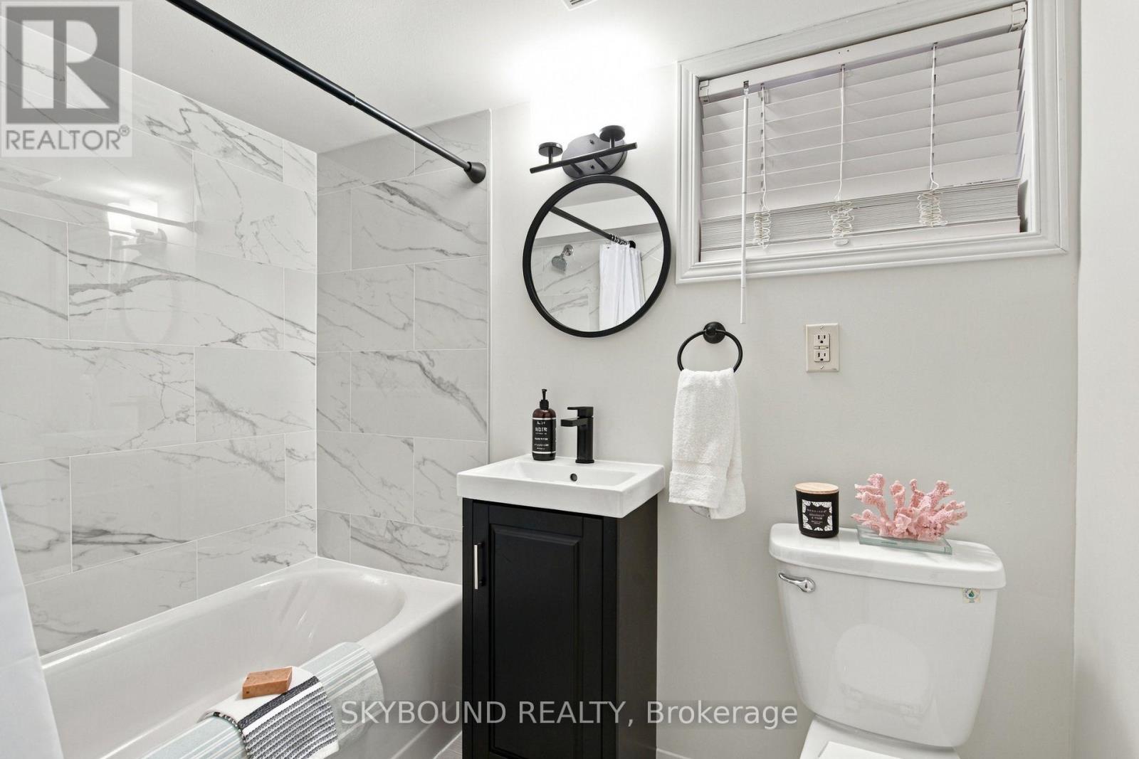 45 WESTLAKE AVENUE - Image 29
