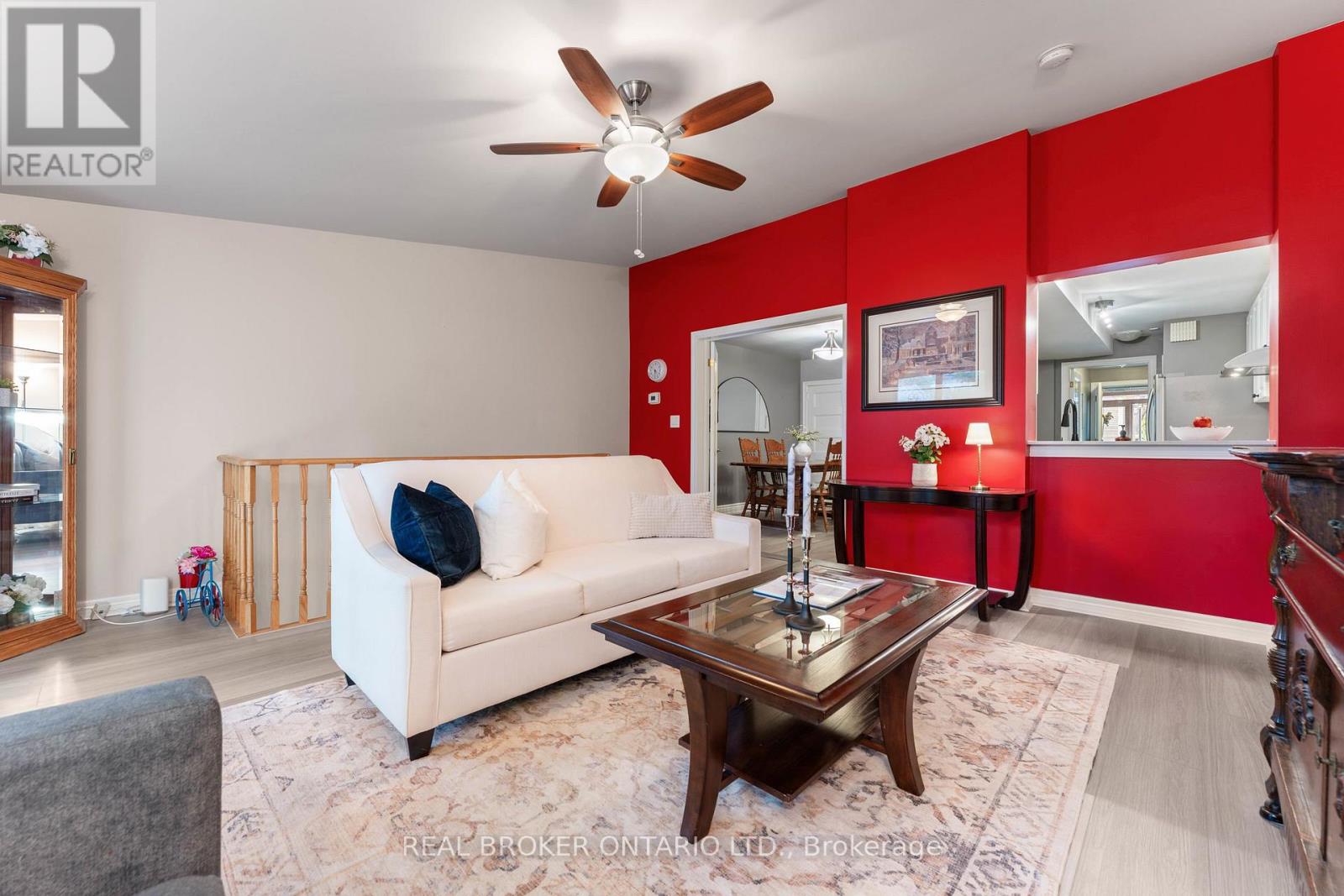 #3 36 ALBERT STREET - 13