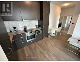 512 - 10 Honeycrisp Crescent, Vaughan, ON L4K0M7 Photo 35