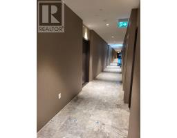 512 - 10 Honeycrisp Crescent, Vaughan, ON L4K0M7 Photo 37