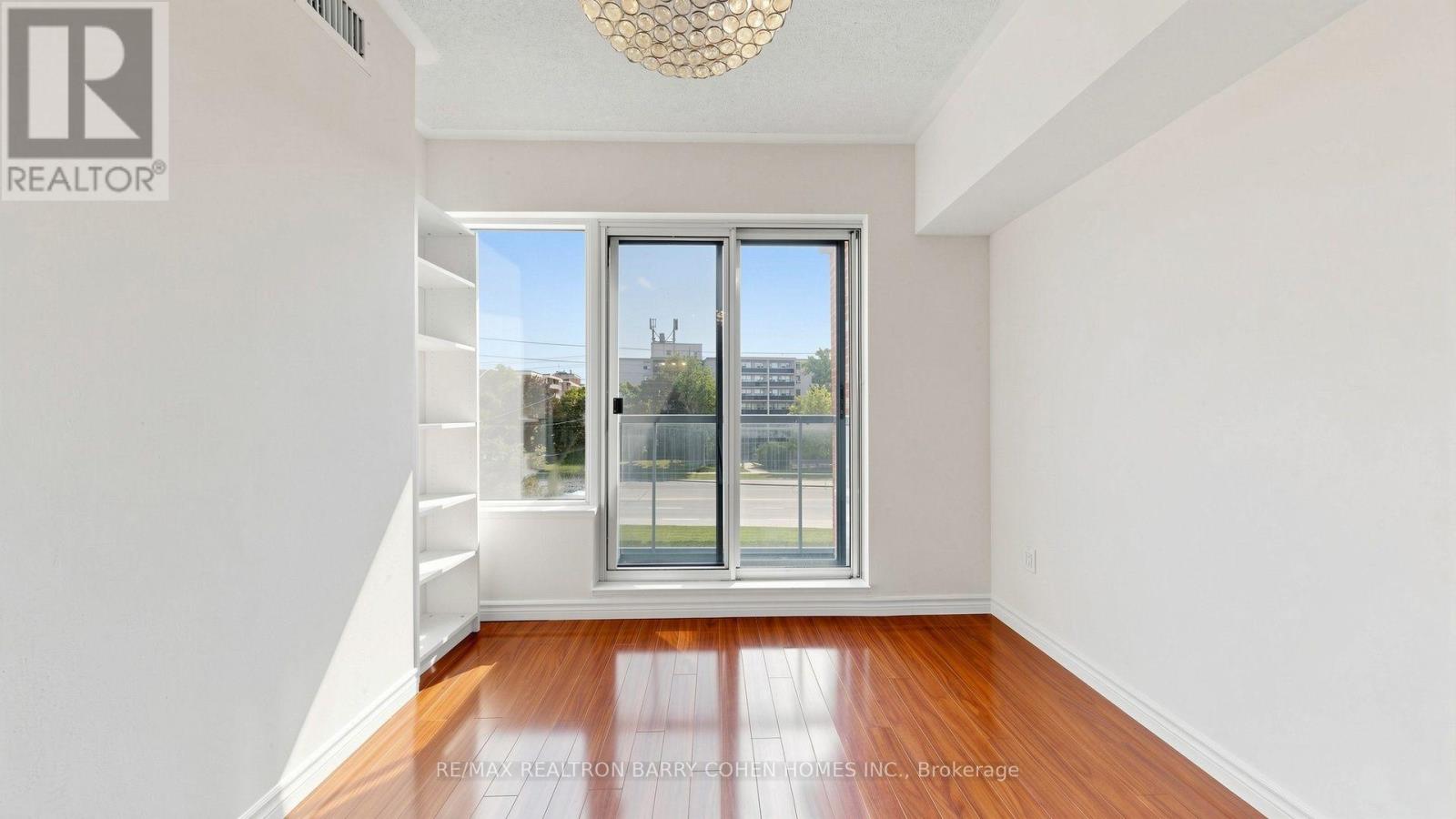 #308 7398 YONGE STREET - Image 35