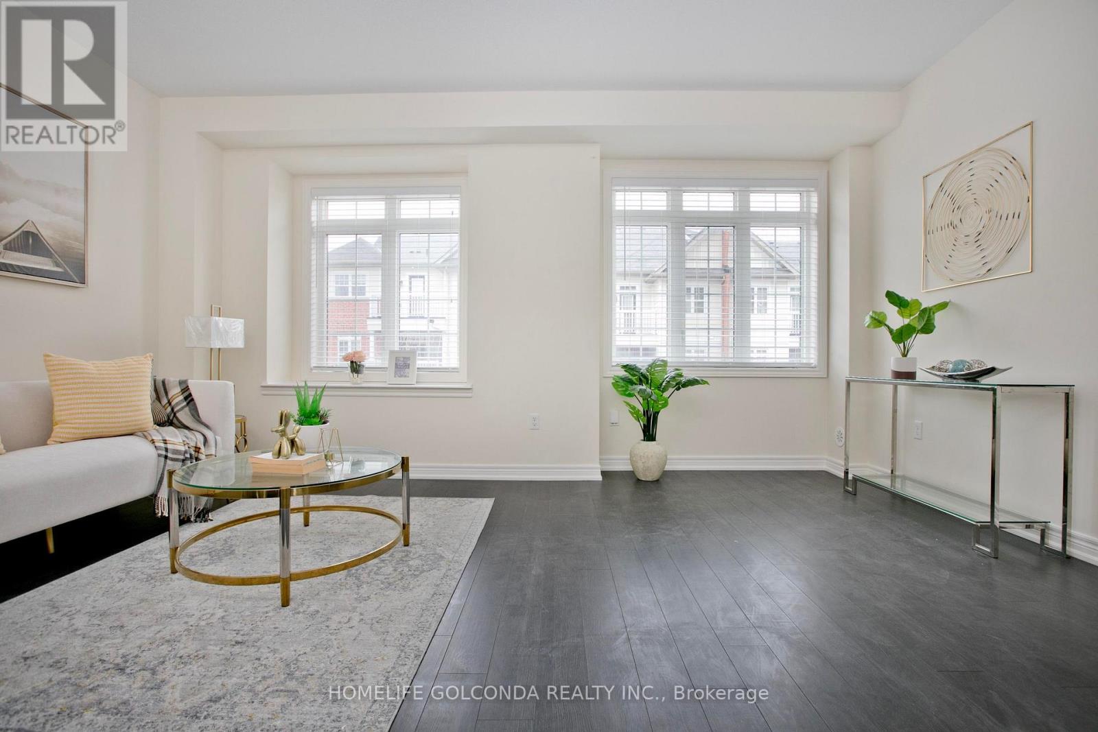 #138 14 FANNY GROVE WAY - 2