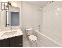 216 - 3 Bancroft Lane, Richmond Hill, ON L4E1M1 Photo 6
