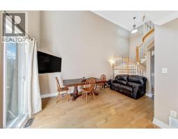 4pc Bathroom - 1305 Walker's Line, Burlington, ON L7M4N7 Photo 8