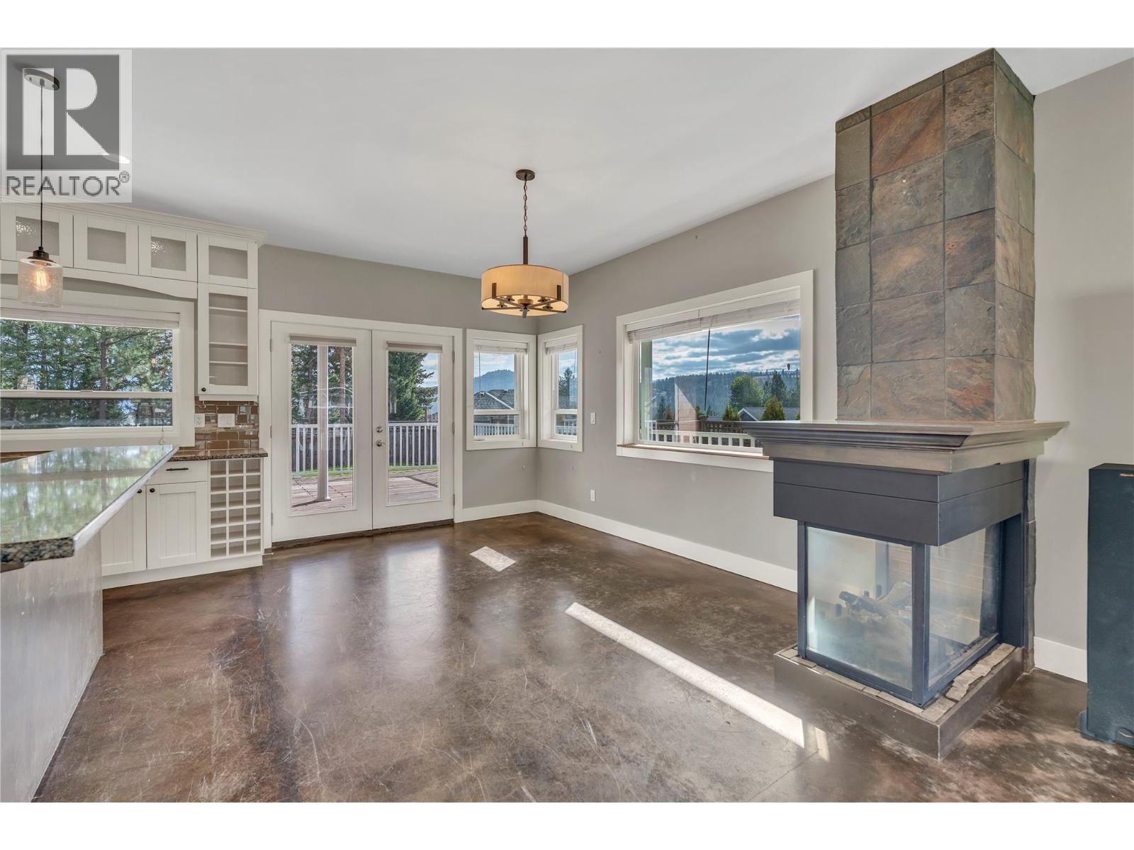 209 Westridge Court, Princeton