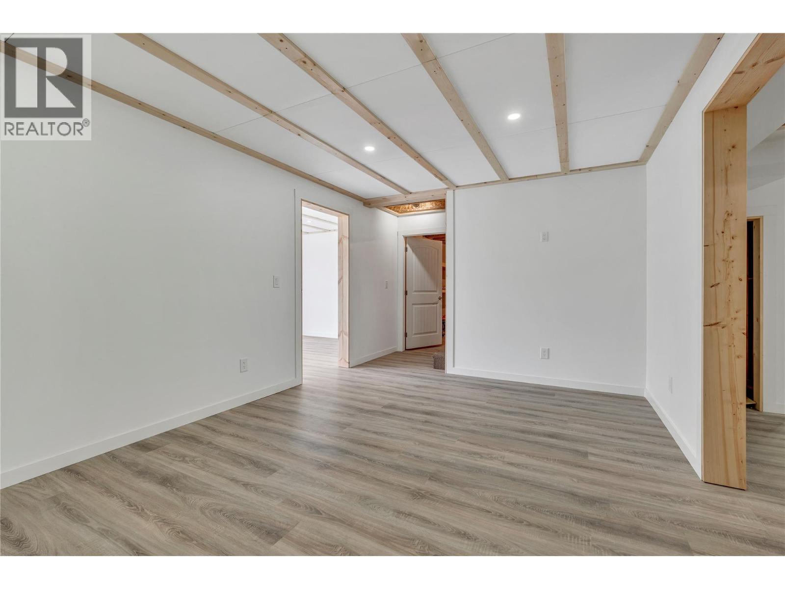 209 Westridge Court - 31