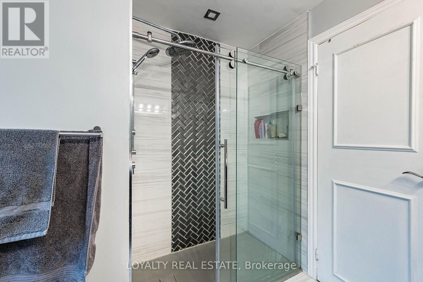 52 NEWCASTLE CRESCENT - Image 28
