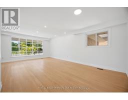 3195 Golden Orchard Drive, Mississauga, ON L4Y3G7 Photo 14