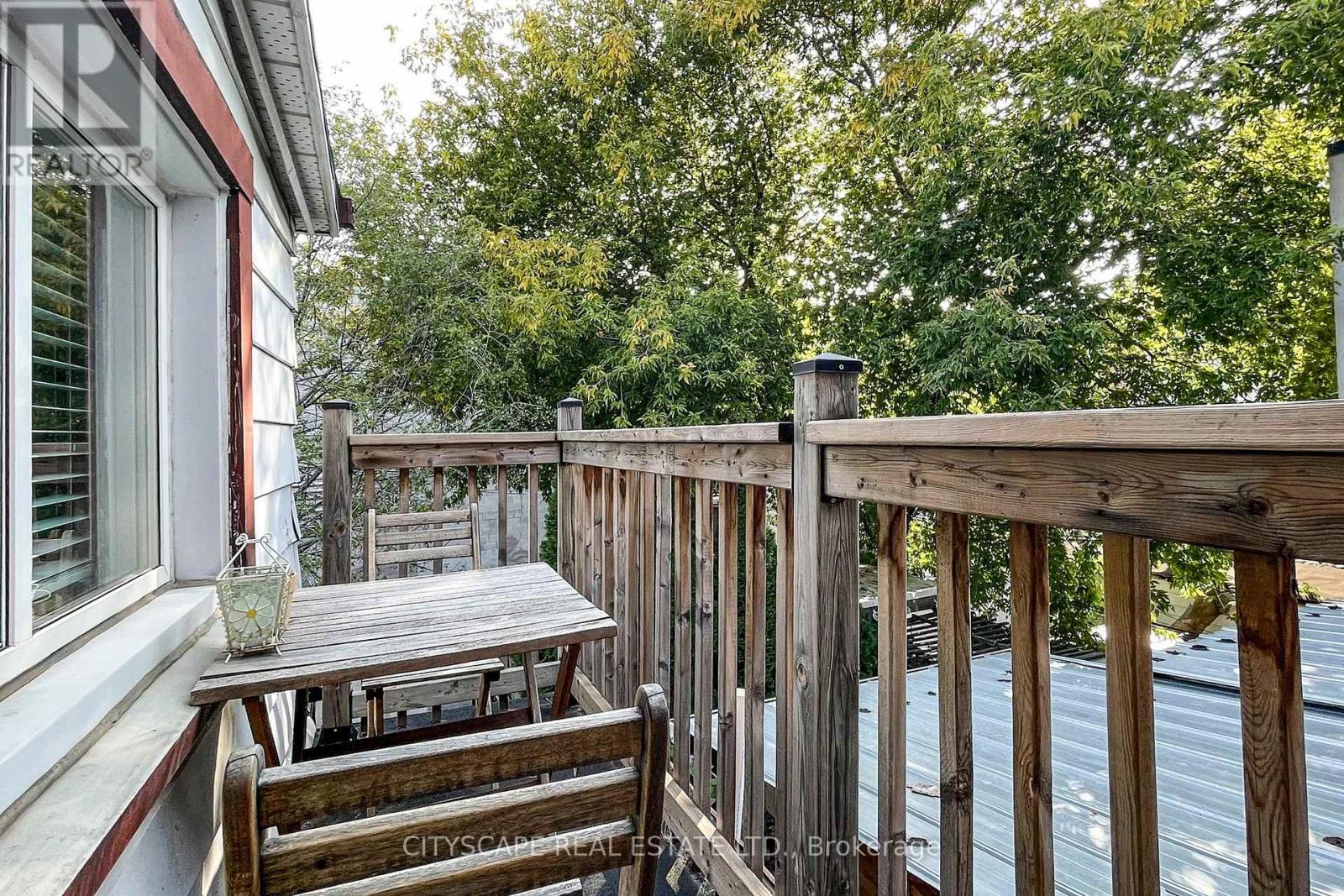 467 KEELE STREET - 16