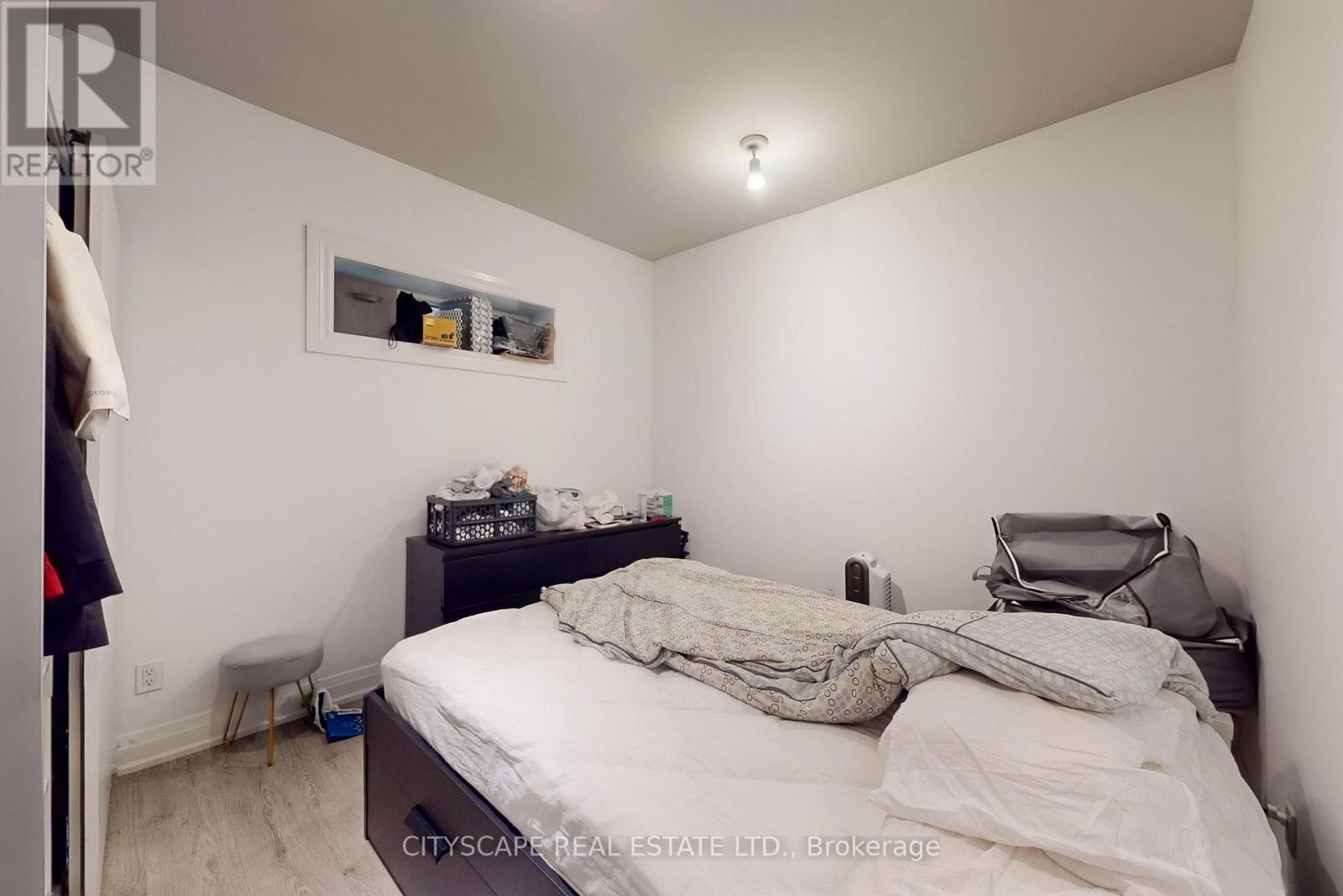 467 KEELE STREET - 21