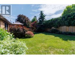 19 Oldham Road, Toronto, ON M9A2B8 Photo 21