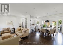 Family room - 19 Oldham Road, Toronto, ON M9A2B8 Photo 7