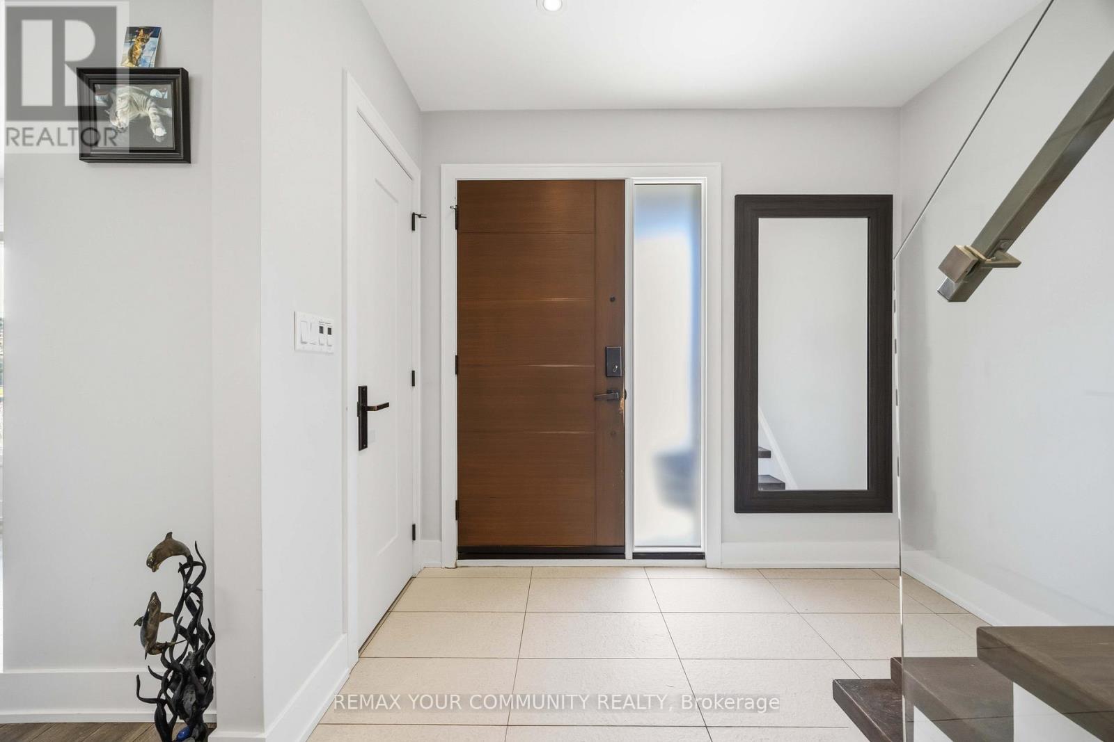 34 WALWYN AVENUE - 2