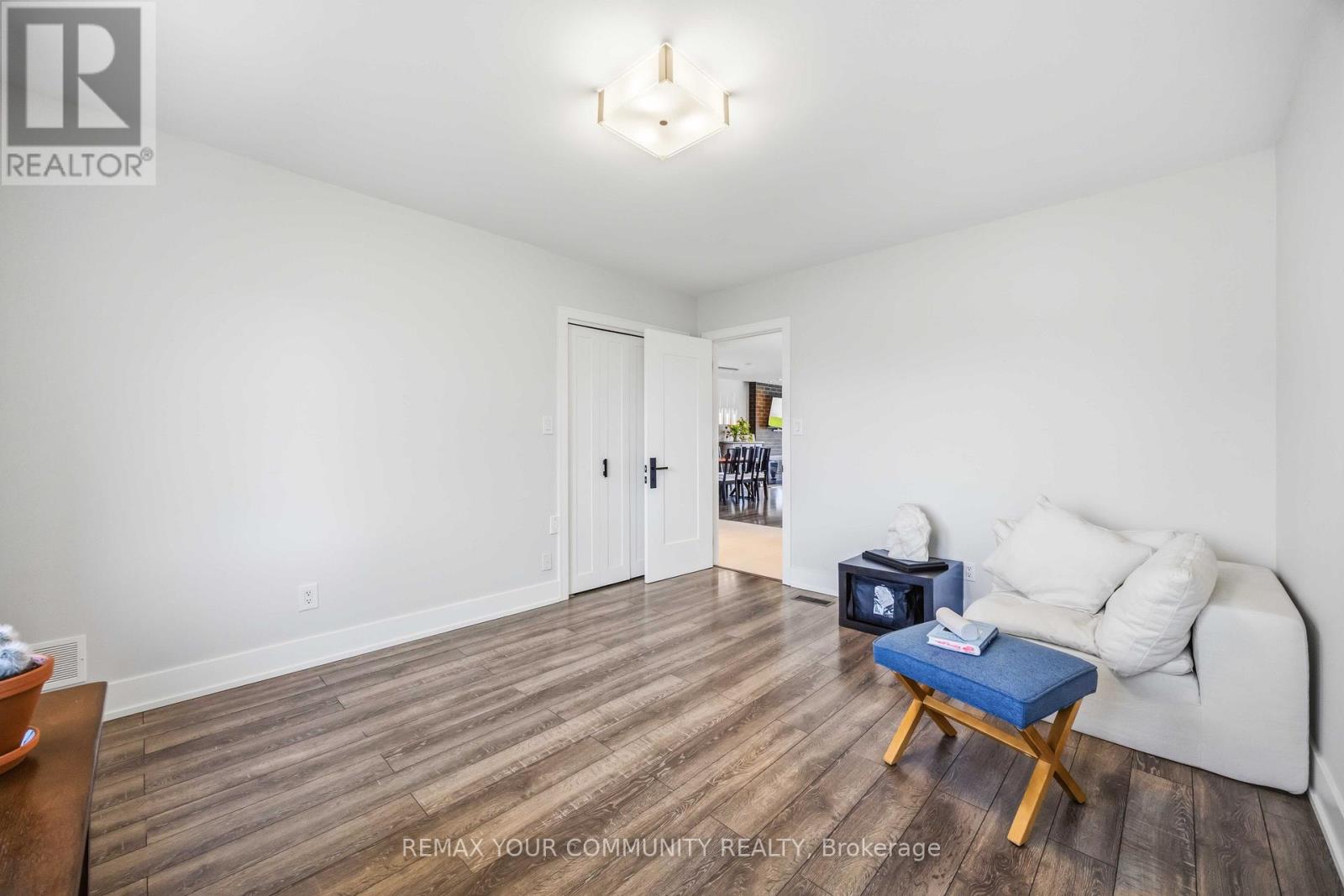 34 WALWYN AVENUE - 20