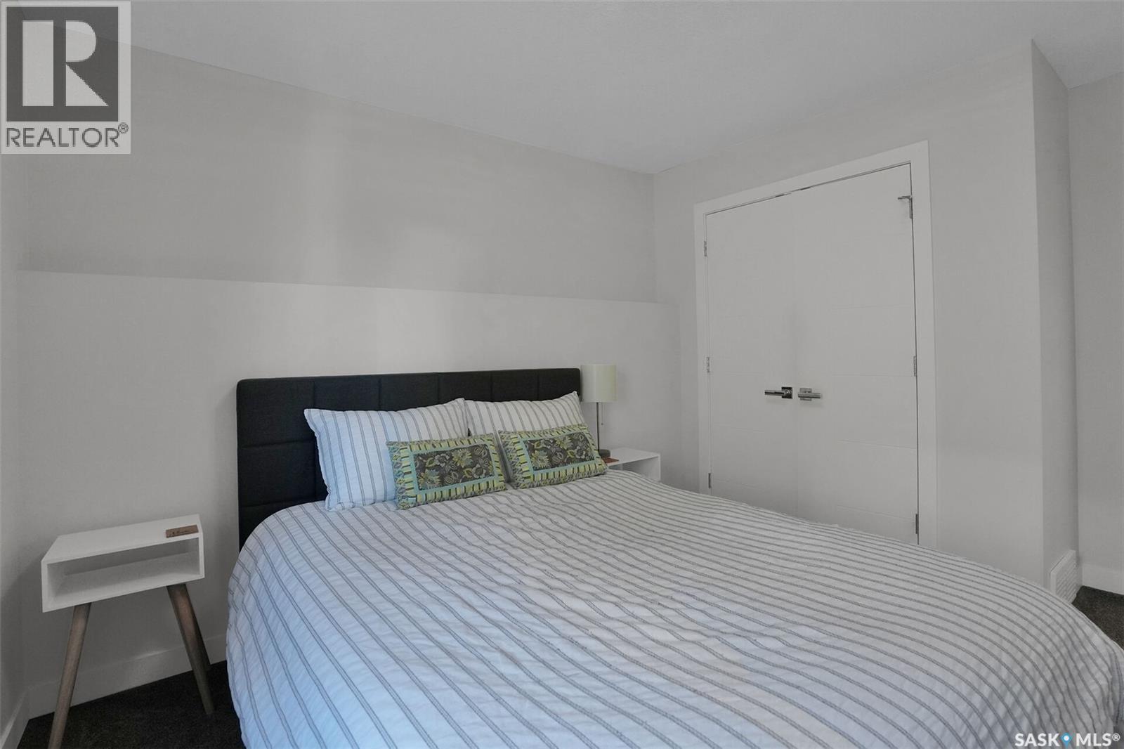 5253 SNOWBIRDS CRESCENT - Image 16