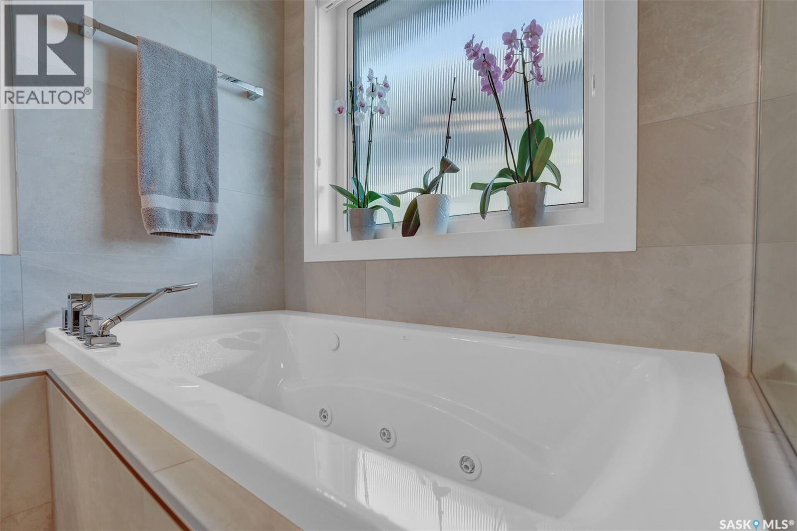 5253 SNOWBIRDS CRESCENT - Image 27