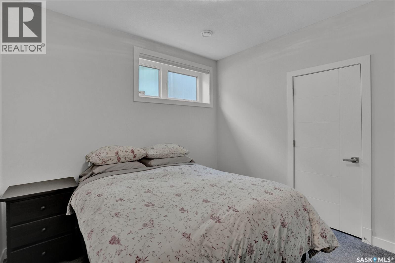 5253 SNOWBIRDS CRESCENT - Image 36