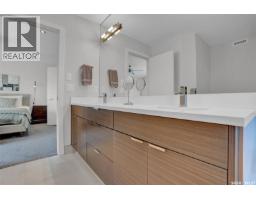 5253 Snowbirds Crescent, Regina, SK S4W0H4 Photo 26