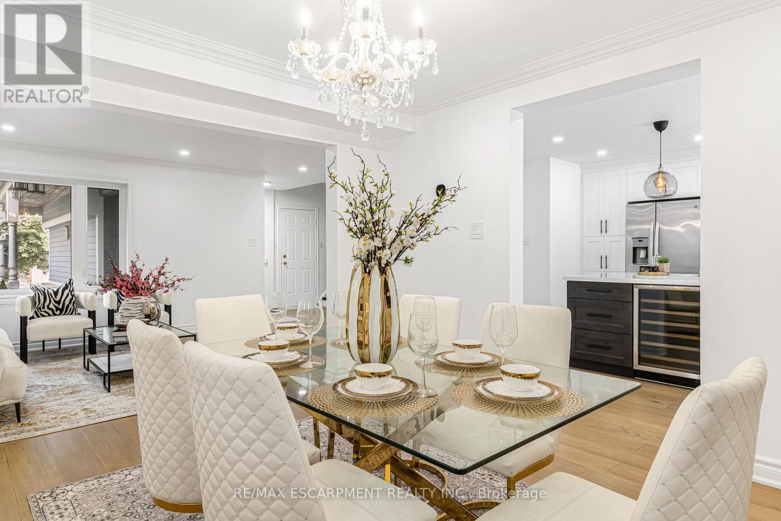 Photo of 5576 MIDDLEBURY DRIVE