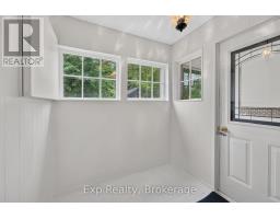 98 Cedar Street, Belleville, ON K8P3M4 Photo 17