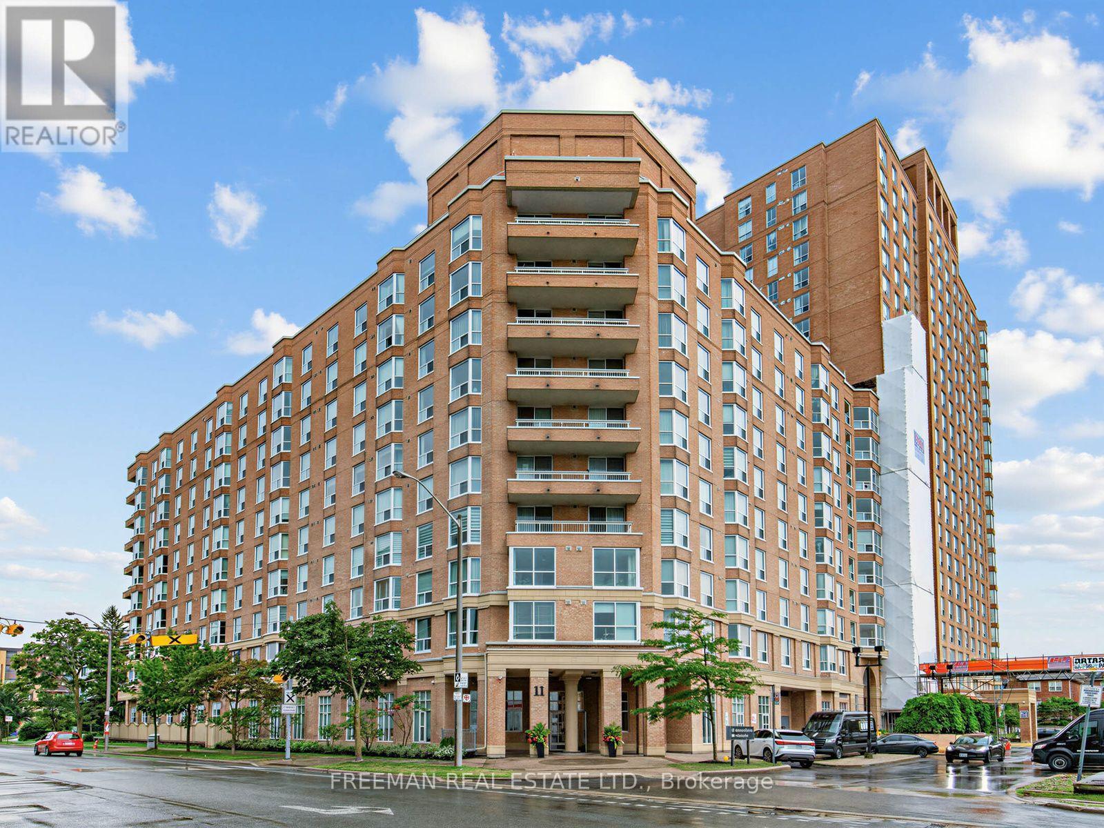 Photo of 11 Thorncliffe Park Drive