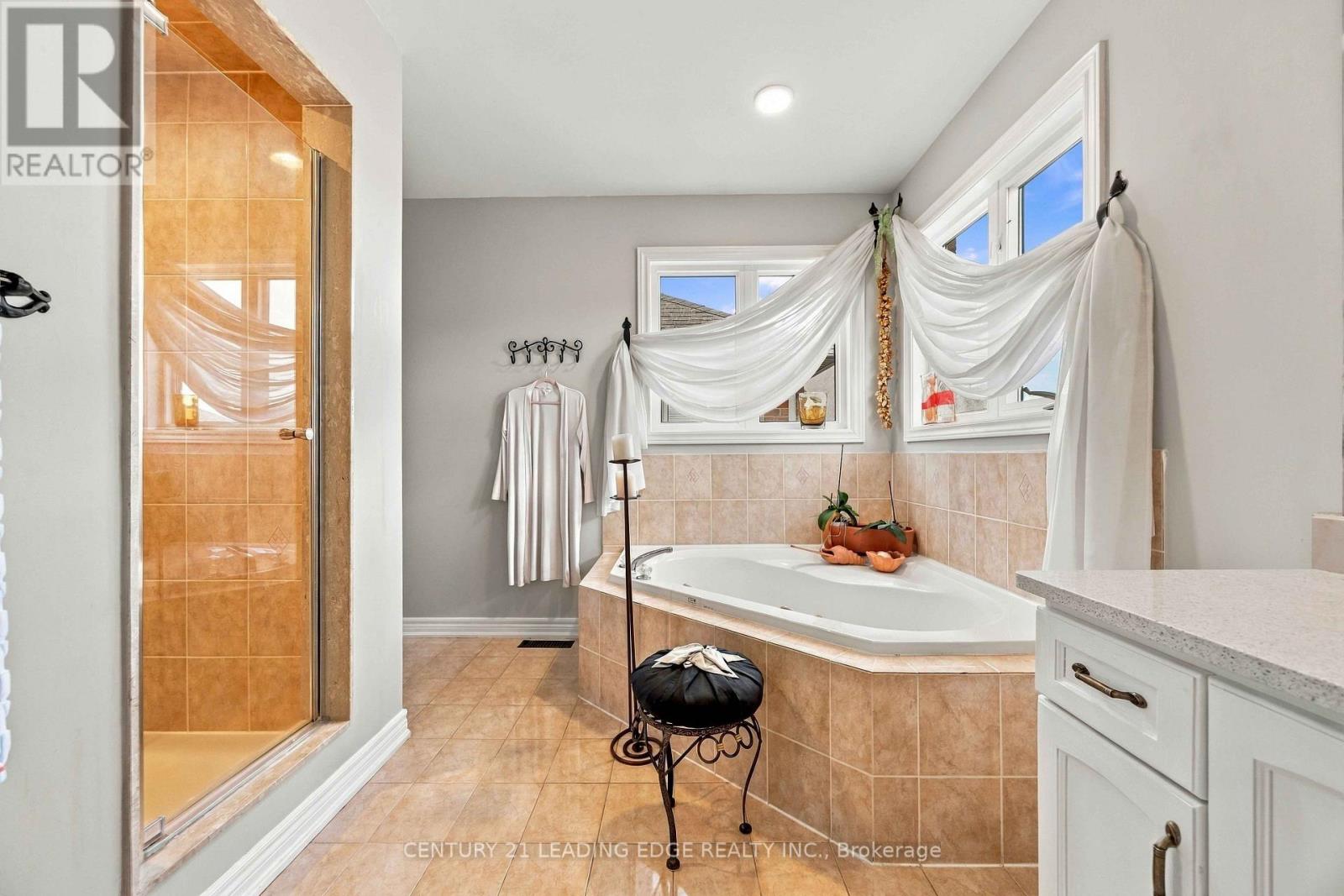 156 LANDSDOWN CRESCENT - Image 41
