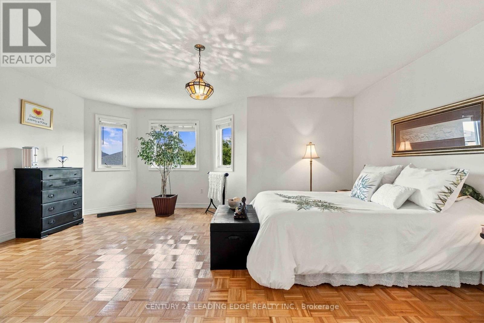 156 LANDSDOWN CRESCENT - 37
