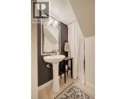 87 Brentwood Avenue, Kitchener, ON N2H2C7 Photo 32